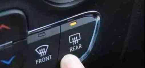 我為什么從來不給后風擋玻璃貼膜